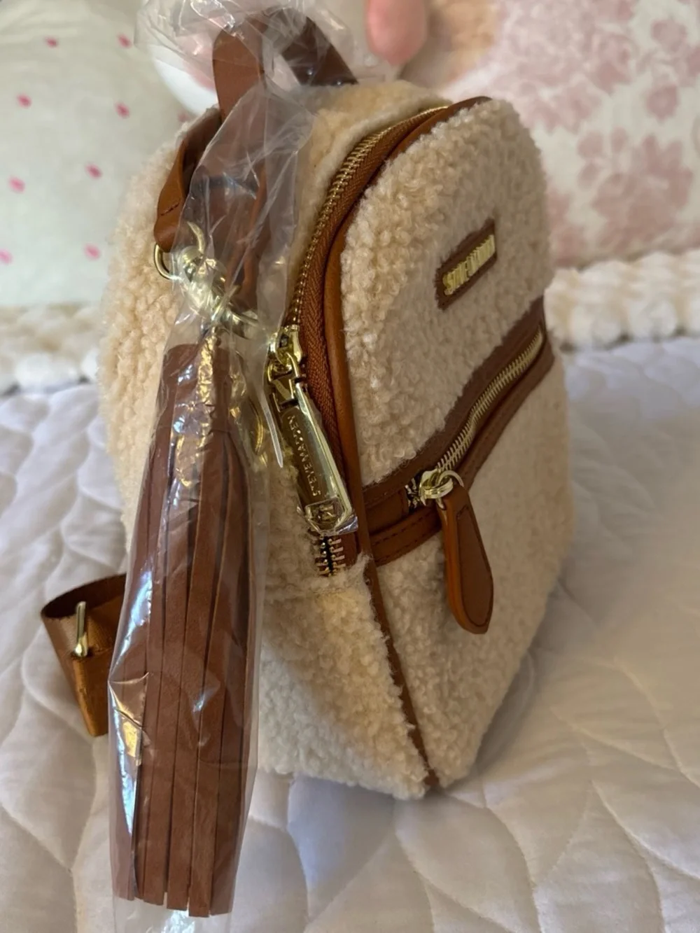 🧸Steve Madden Cream/Brown Mini Backpack Gold Hardware Zip Closure Inner Pockets